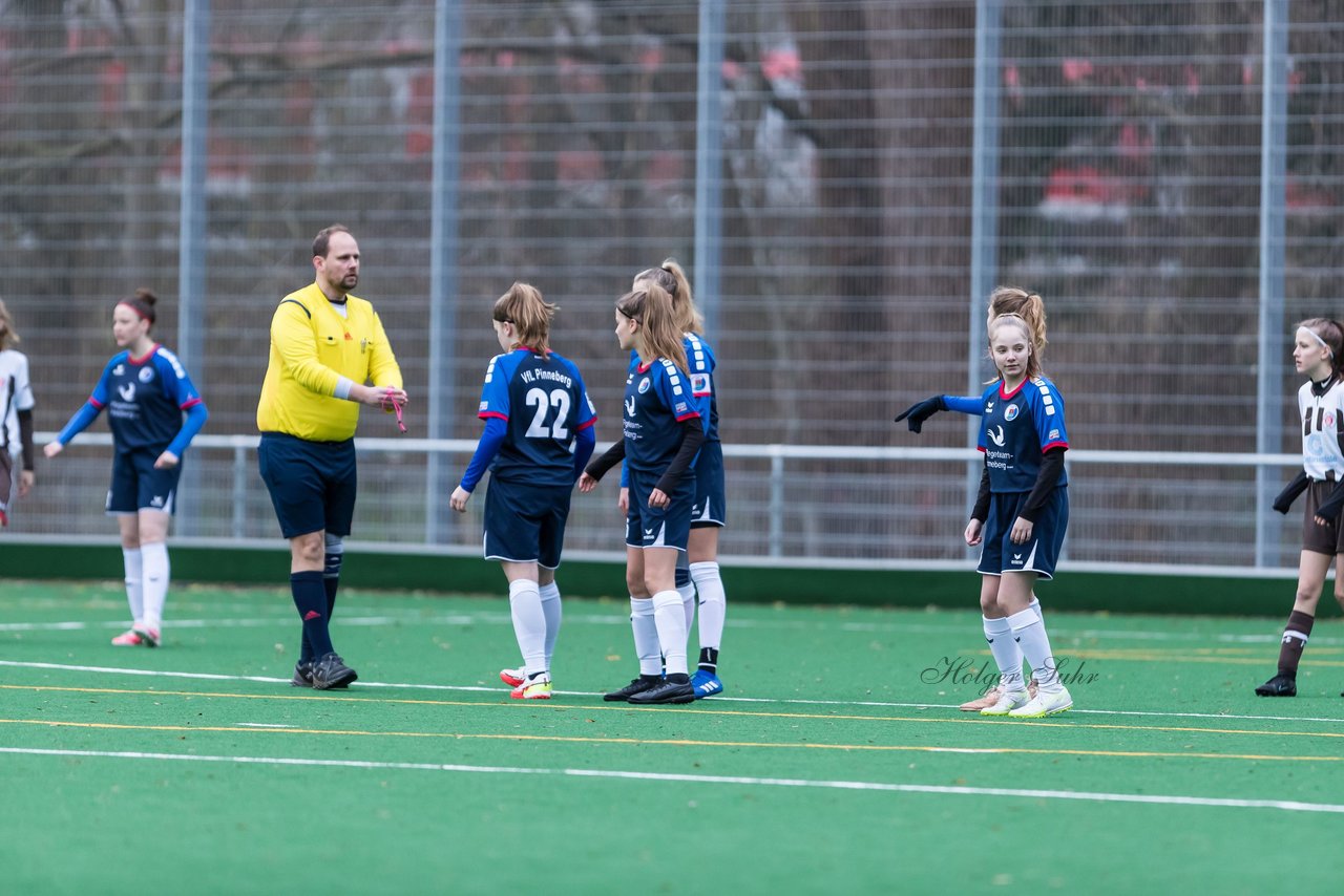 Bild 52 - wBJ VfL Pinneberg - St. Pauli : Ergebnis: 7:0 (Abbruch)